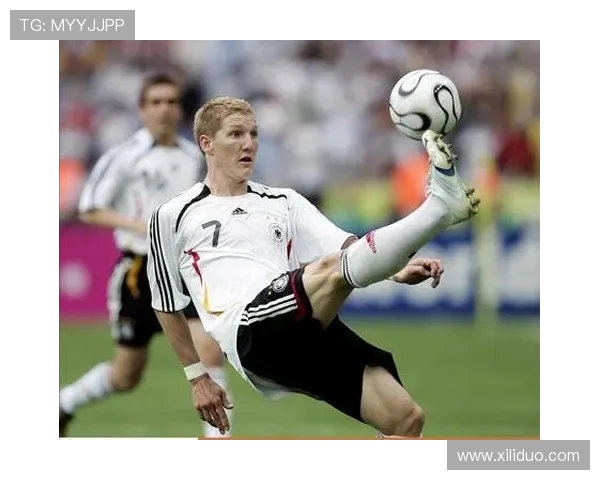 世界藤球锦标赛倒勾瞬间的视觉表现力研究